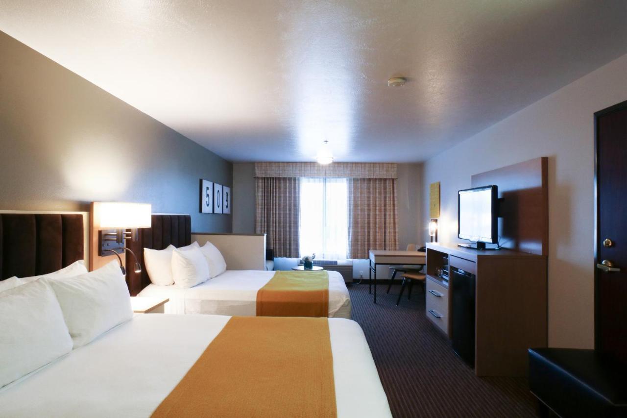 Oxford Suites Spokane Valley Exterior foto